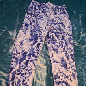 tie dye stretchy leggings size medium